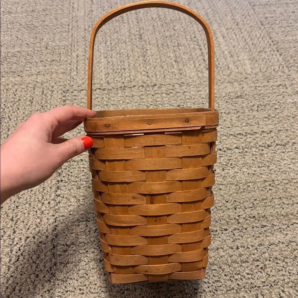🎀Vintage🎀Longaberger 1991 Tall Brown Woven Basket with Handle